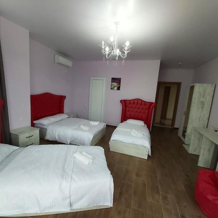 Hotel Maria Μπατούμι Εξωτερικό φωτογραφία