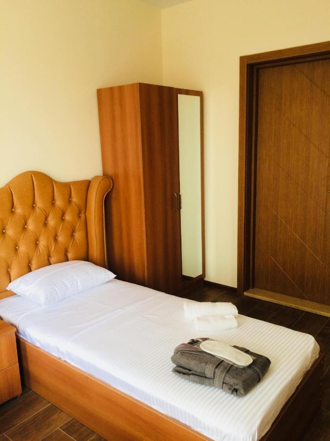 Hotel Maria Μπατούμι Εξωτερικό φωτογραφία