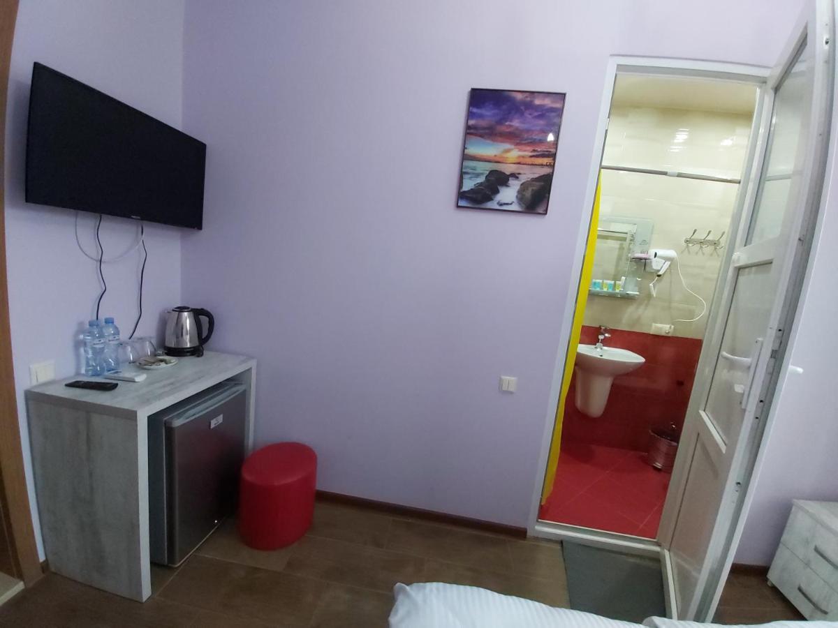 Hotel Maria Μπατούμι Εξωτερικό φωτογραφία