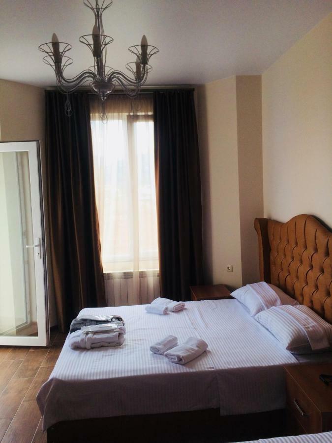 Hotel Maria Μπατούμι Εξωτερικό φωτογραφία